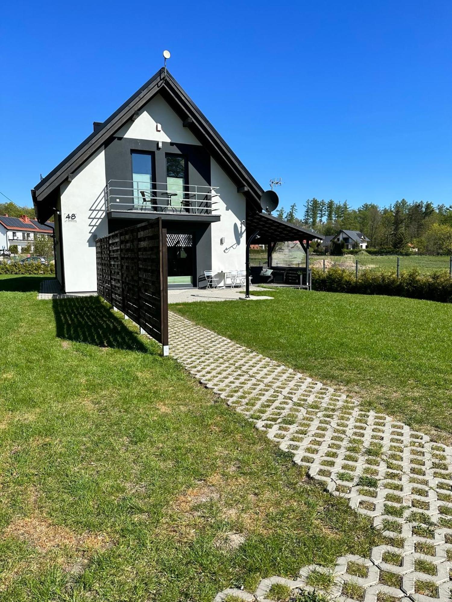 Domowy Zakatek Villa Tuchom Exterior photo